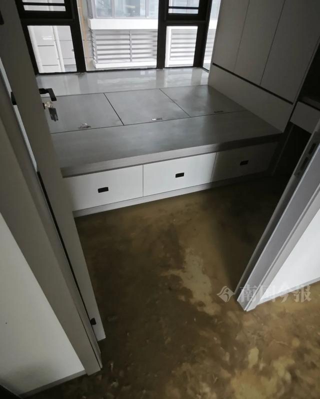 业主崩溃：全屋都是无法接受K8凯发婚房被粪水浸泡！(图8)